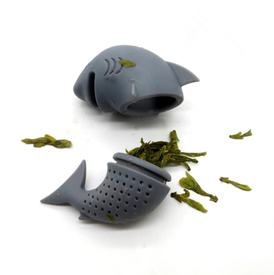 海洋動物様式の鮫は食品等級のシリコーンの茶Infuserを形づけました